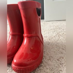 Toddler girl UGG rain boots - red, 8c